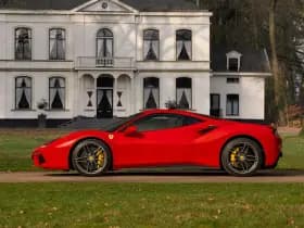 Ferrari 488 GTB | Racing seats | JBL | Carbon interior | Camera