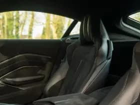 Aston Martin Vantage 4.0 V8 thumbnail 32