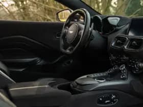 Aston Martin Vantage 4.0 V8 thumbnail 34