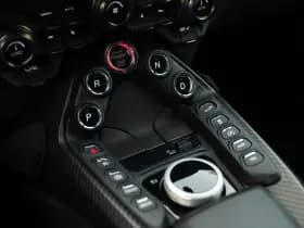 Aston Martin Vantage 4.0 V8 thumbnail 40