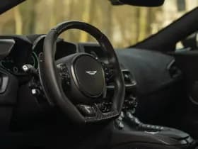 Aston Martin Vantage 4.0 V8 thumbnail 7