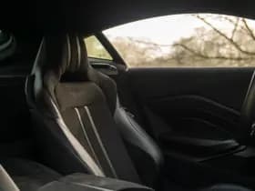 Aston Martin Vantage 4.0 V8 thumbnail 10