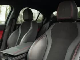 Alfa Romeo Romeo Giulia 2.9 V6 Quadrifoglio thumbnail 30