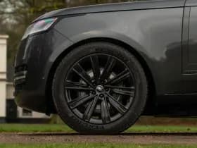 Land Rover Range Rover 3.0 P550e Autobiography PHEV MY26 thumbnail 13