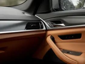 BMW 5-serie 530i xDrive High Executive | M Sport thumbnail 30