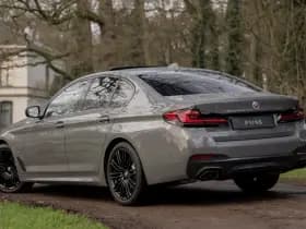 BMW 5-serie 530i xDrive High Executive | M Sport thumbnail 6