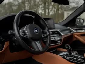 BMW 5-serie 530i xDrive High Executive | M Sport thumbnail 7