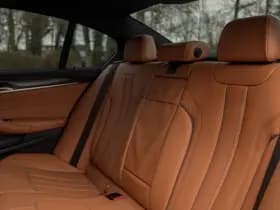 BMW 5-serie 530i xDrive High Executive | M Sport thumbnail 9