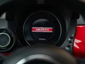 Abarth 595 70th Anniversary thumbnail 11