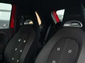 Abarth 595 70th Anniversary thumbnail 8