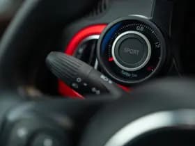 Abarth 595 70th Anniversary thumbnail 9