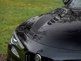 Alfa Romeo Romeo Stelvio 2.9 V6 AWD Quadrifoglio thumbnail 24