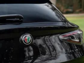 Alfa Romeo Romeo Stelvio 2.9 V6 AWD Quadrifoglio thumbnail 31
