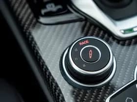 Alfa Romeo Romeo Stelvio 2.9 V6 AWD Quadrifoglio thumbnail 55