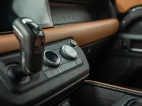 Land Rover Defender 110 110 3.0 X-Dynamic HSE thumbnail 45