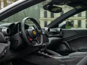 Ferrari GTC4Lusso T 3.9 V8 thumbnail 40