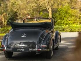 Mercedes-Benz 220 Cabriolet A 220 Cabriolet A W187 | Curved windshield thumbnail 29