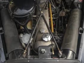 Mercedes-Benz 220 Cabriolet A 220 Cabriolet A W187 | Curved windshield thumbnail 43