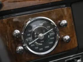 Mercedes-Benz 220 Cabriolet A 220 Cabriolet A W187 | Curved windshield thumbnail 68