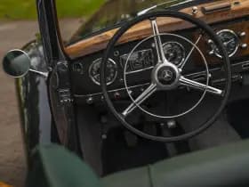 Mercedes-Benz 220 Cabriolet A 220 Cabriolet A W187 | Curved windshield thumbnail 10