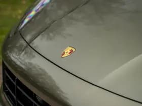 Porsche Cayenne Coupé 4.0 Turbo S E-Hybrid | PTS Oak Green thumbnail 14