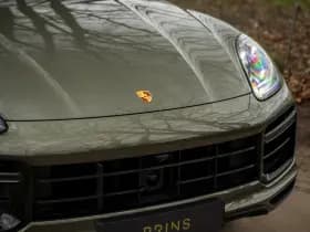 Porsche Cayenne Coupé 4.0 Turbo S E-Hybrid | PTS Oak Green thumbnail 18