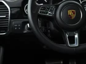 Porsche Cayenne Coupé 4.0 Turbo S E-Hybrid | PTS Oak Green thumbnail 36