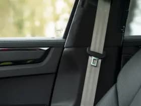 Porsche Cayenne Coupé 4.0 Turbo S E-Hybrid | PTS Oak Green thumbnail 48