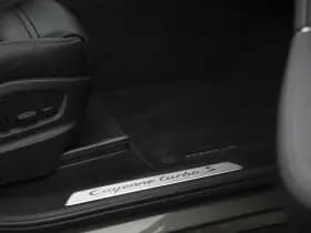 Porsche Cayenne Coupé 4.0 Turbo S E-Hybrid | PTS Oak Green thumbnail 55