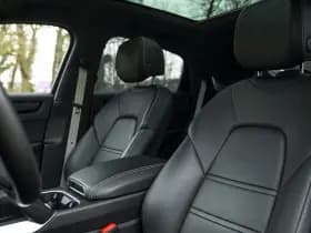 Porsche Cayenne Coupé 4.0 Turbo S E-Hybrid | PTS Oak Green thumbnail 8