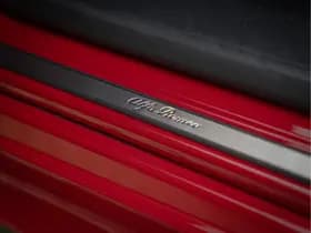 Alfa Romeo Romeo Stelvio 2.0T AWD Veloce 320pk thumbnail 19