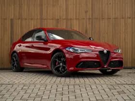 Alfa Romeo Romeo Giulia 2.0T GME AWD Competizione 280pk thumbnail 3