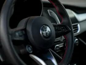 Alfa Romeo Romeo Giulia 2.0T GME AWD Competizione 280pk thumbnail 29