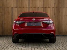 Alfa Romeo Romeo Giulia 2.0T GME AWD Competizione 280pk thumbnail 5