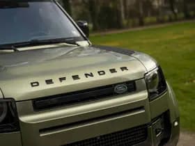 Land Rover Rover Defender 110 110 2.0 P400e 110 HSE 6-pers. thumbnail 15