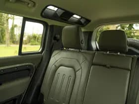 Land Rover Rover Defender 110 110 2.0 P400e 110 HSE 6-pers. thumbnail 36
