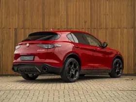 Alfa Romeo Romeo Stelvio 2.0T GME AWD Competizione 280pk thumbnail 4
