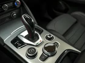 Alfa Romeo Romeo Stelvio 2.0T GME AWD Competizione 280pk thumbnail 32