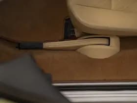 Ferrari 208 GTB Turbo | Perfectly maintained thumbnail 33