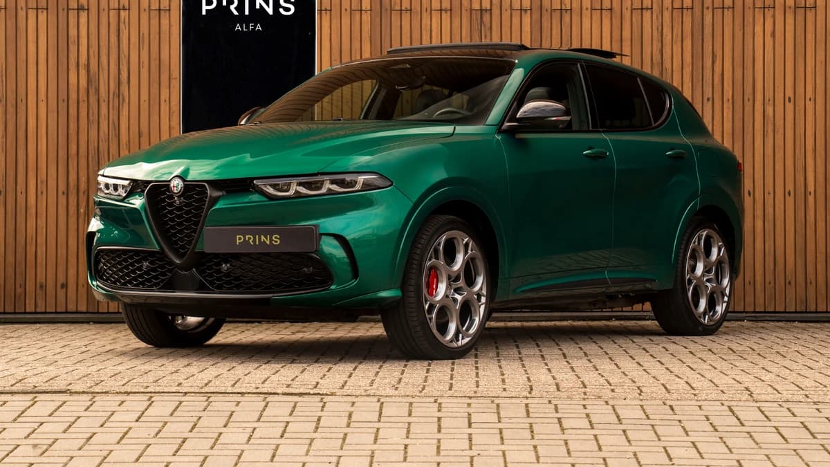 Alfa Romeo Romeo Tonale 1.3T PHEV 280pk Tributo Italiano — foto 1