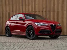 Alfa Romeo Stelvio thumbnail 3