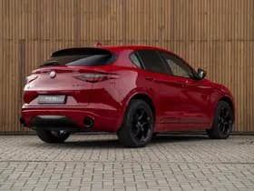 Alfa Romeo Stelvio thumbnail 4