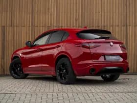 Alfa Romeo Stelvio thumbnail 6