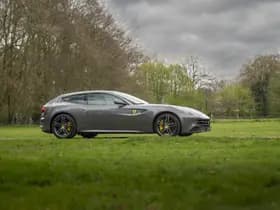 Ferrari FF thumbnail 16
