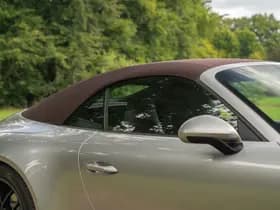 Porsche 911 thumbnail 17