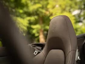 Porsche 911 thumbnail 35