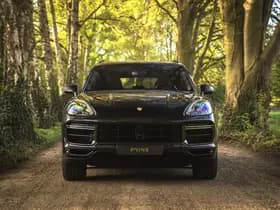 Porsche Cayenne thumbnail 2