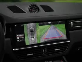 Porsche Cayenne thumbnail 12