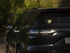 Porsche Cayenne thumbnail 26
