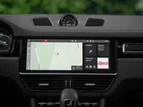 Porsche Cayenne thumbnail 42